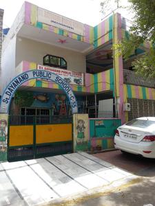 Dayanand Public School