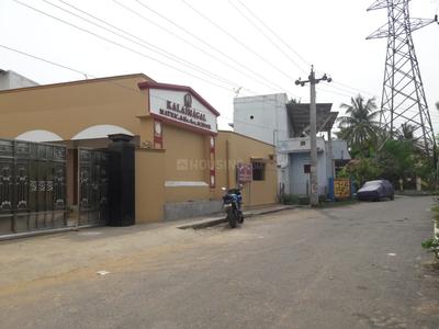 Cholambedu Schools/Universities 1