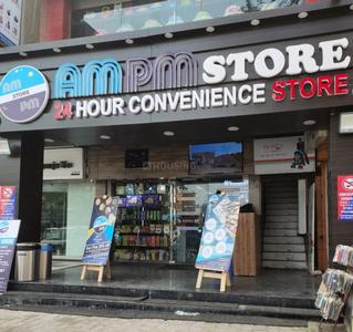 Sector 31 Groceries/Supermarkets 1
