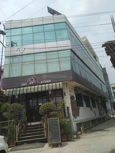 Sector 126 Food & Drinks 1