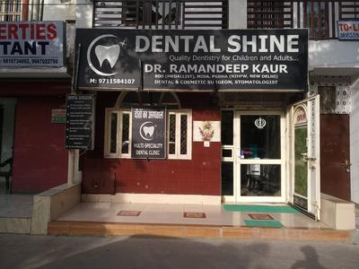 Sector 29 Hospitals/Clinics 1