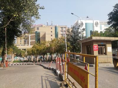 Ansari Nagar West Hospitals/Clinics 1