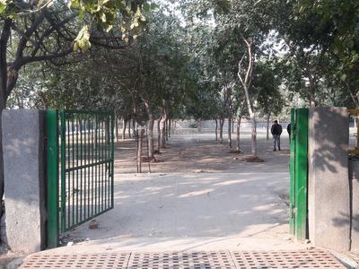 Park - TWO B Block