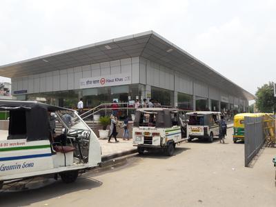 Sarvapriya Vihar Travel/Commute 1