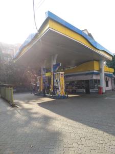 Gariahat Petrol Pumps 1