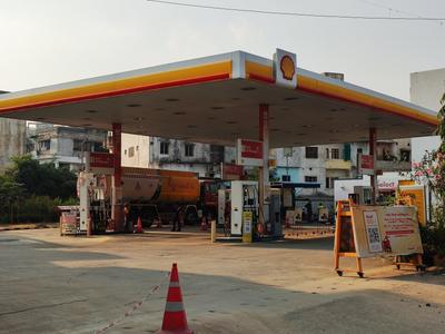 Gorwa Petrol Pumps 1