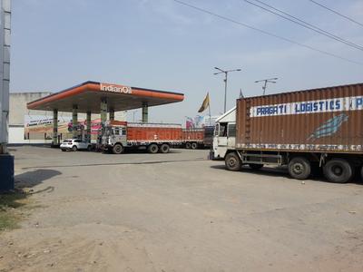 Chhapraula Petrol Pumps 1