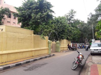 Chintadripet Schools/Universities 1