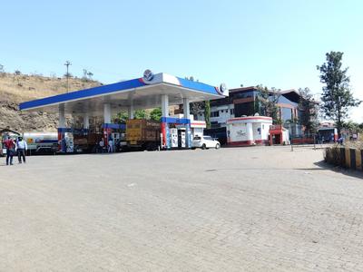 Chakan Petrol Pumps 1