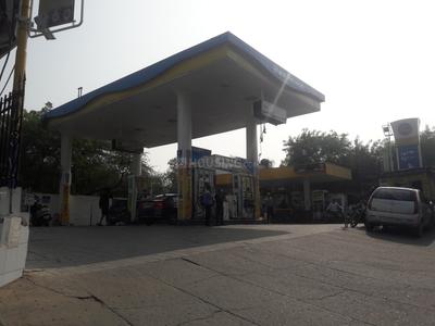 Alaknanda Petrol Pumps 1