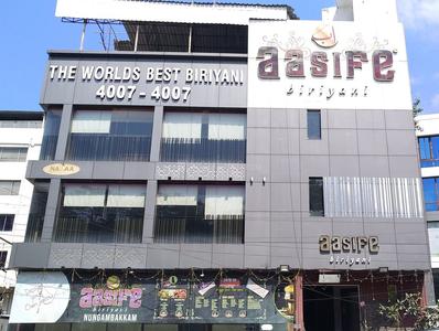 Nungambakkam Food & Drinks 1