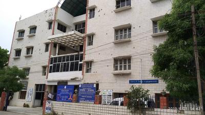 Maduravoyal Hospitals/Clinics 1