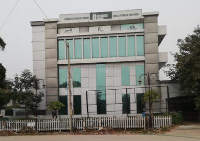 Sector 14 Fitness & Beauty 1