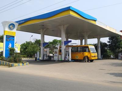 Guduvancheri Petrol Pumps 1