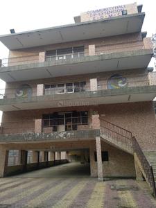 Patparganj Food & Drinks 1