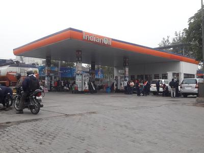 Sector 39 Petrol Pumps 1