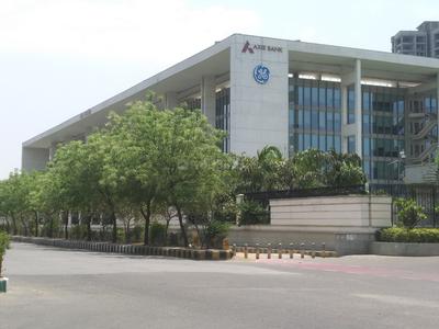 Sector 128 Banks 1