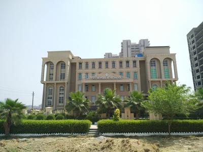 Sector 102 Schools/Universities 1