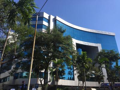 Bandra East Banks 1