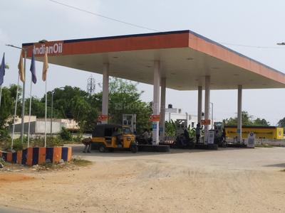 Moolakazhani Petrol Pumps 1