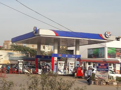 Sector 64 Petrol Pumps 2