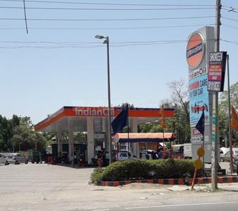 Palam Farms Petrol Pumps 1