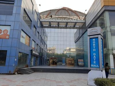 Gujranwala Town Shopping Malls 1