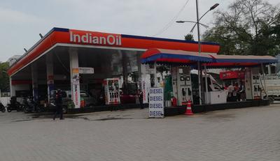Pushp Vihar Petrol Pumps 1