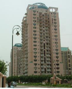 DLF Trinity Towers Brochure 2