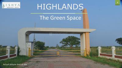 Highlands Brochure 4
